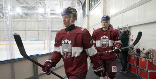 Latvijas nacionālā izlase vēlreiz uzvar Austriju