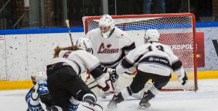 Vakar tika aizvadīta pirmā "Optibet" Baltijas sieviešu hokeja čempionāta spēle starp SHK "Laima" un "L&L Hope"