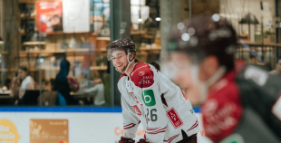 “Akropoles” ledus arēnā prezentētas Latvijas hokeja izlases jaunās formas