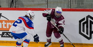 Latvijas sieviešu izlase Pasaules čempionāta atklāšanas mačā piekāpjas Slovākijai