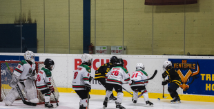 FOTO: U-9 sabraukums Ventspilī