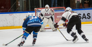 Vakar tika aizvadīta pirmā "Optibet" Baltijas sieviešu hokeja čempionāta spēle starp SHK "Laima" un "L&L Hope"