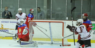 Latvijas U-17 izlase sīvā cīņā atzīst Krievijas valstsvienības pārākumu 