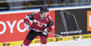 FOTO: Latvijas klubu izlase ar 9:2 sagrauj Ukrainas U-20 komandu