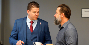 Aigars Kalvītis pārliecinoši ievēlēts par Latvijas Hokeja federācijas prezidentu