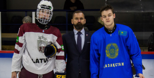 Latvijas U-18 izlase turnīru Jelgavā noslēdz ar neveiksmi pret kazahiem 