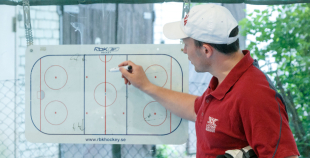 Latvijas inline hokeja izlase aizvada pirmo treniņu 