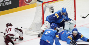 Latvija izlase izdara 65 metienus un apspēlē Itālijas valstsvienību 