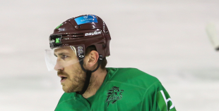 Piektdienas treniņā izlases rindas papildina vairāki līderi