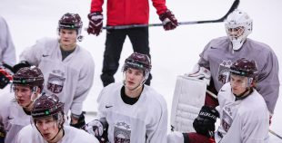 FOTO: Latvijas U-20 hokeja izlases treniņš (02.12)