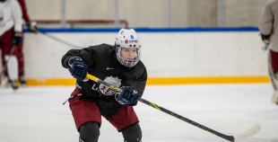 FOTO: Latvijas U-18 hokeja izlases treniņš