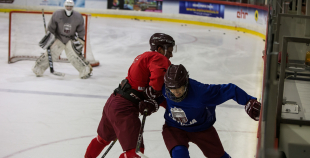 Latvijas U-20 nacionālās izlases kandidāti aizvada pirmo ledus treniņu