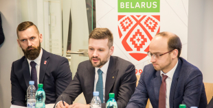 Latvijas Hokeja federācija un Baltkrievijas Hokeja federācija paraksta līgumu par 2021.gada PČ organizēšanu