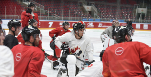 FOTO: Kanādas izlases treniņš "Arēna Rīga" 