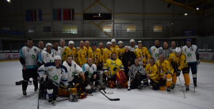 FOTO: Veterānu čempionāta uzvarētāju apbalvošana 