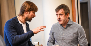 Boba Hārtlija seminārs pulcē 80 trenerus no Latvijas un ārvalstīm