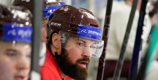 FOTO: Merzļikins un Latvijas hokeja izlases treniņš