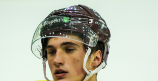 FOTO: U-20 izlases pirmdienas ledus treniņš "Volvo" ledus hallē 