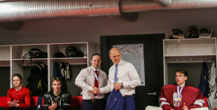 FOTO: Latvija U-18 izcīna zelta medaļas 