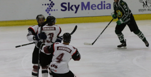 Latvijas izlase aizraujošā cīņā uzveic arī Zviedrijas klubu “Hammarby IF”