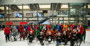 Latvijas hokeja izlase “Akropoles” ledus arēnā aizvadījusi pēdējo treniņu pirms došanās uz pasaules čempionātu 