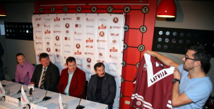 Aizvadīta Latvijas izlašu preses konference, prezentēti valstsvienības jaunie pārbaudes spēļu krekli