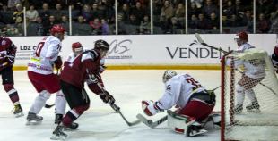 EHC: Latvija - Baltkrievija 1:0