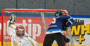 FOTO: Apbalvotas LBJČH labākās komandas un rezultatīvākie spēlētāji