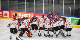 FOTO: "Kurbads" pagarinājumā izcīna uzvaru Latvijas čempionāta pirmajā finālspēlē