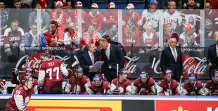 Latvijas izlase lieliski cīnās, taču mača izskaņā piekāpjas Šveicei