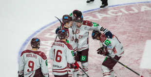 Latvijas nacionālā izlase uzveic spēcīgo Krievijas izlasi!