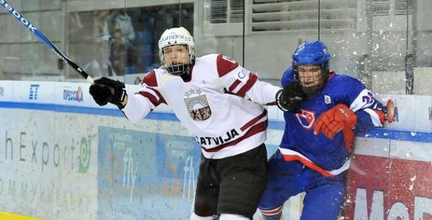 Foto IIHF PČ U18 SVK vs LAT