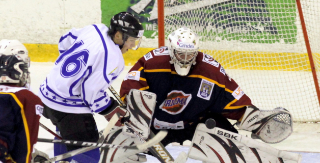 HS Rīga derbijā pārliecinošu uzvaru svin LSPA