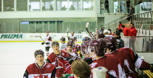 Latvijas nacionālā izlase treniņspēlē uzveic Latvijas U-18 valstsvienību
